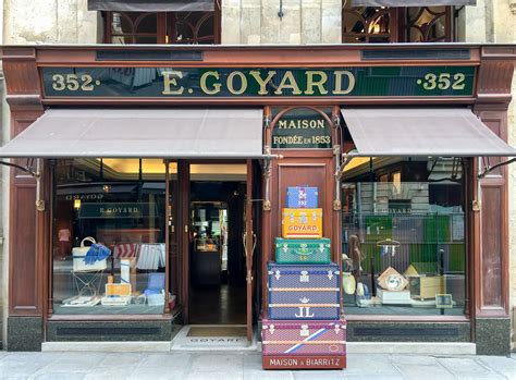 maison goyard le chic du chien|goyard shop.